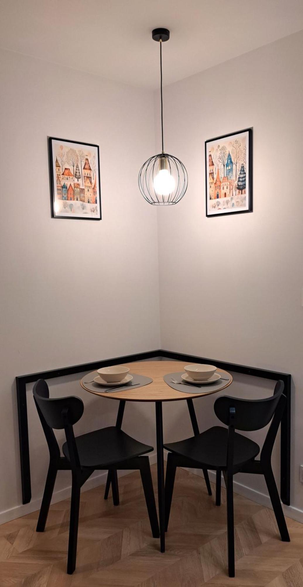 Falcon Apartment Center 4 Metro Swietokrzyska วอร์ซอ ภายนอก รูปภาพ