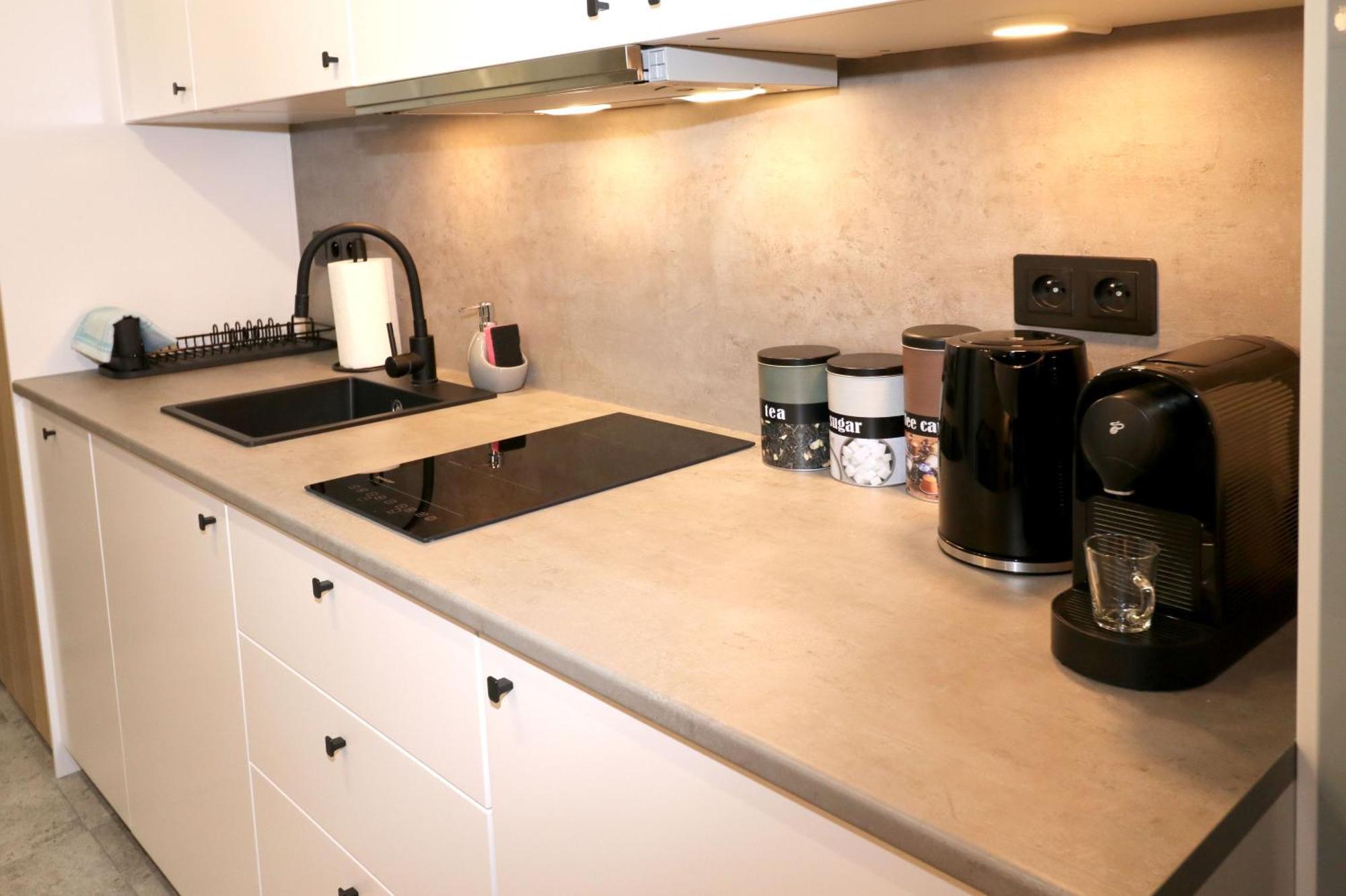 Falcon Apartment Center 4 Metro Swietokrzyska วอร์ซอ ภายนอก รูปภาพ